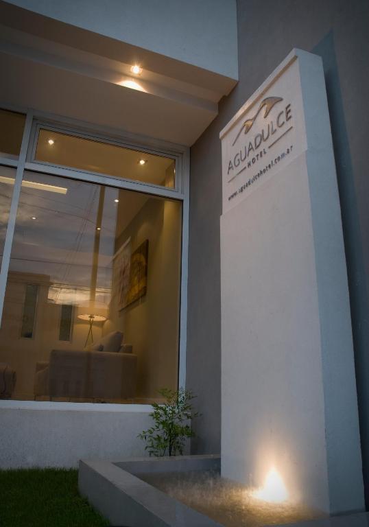 Agua Dulce Hotel Tandil Zewnętrze zdjęcie